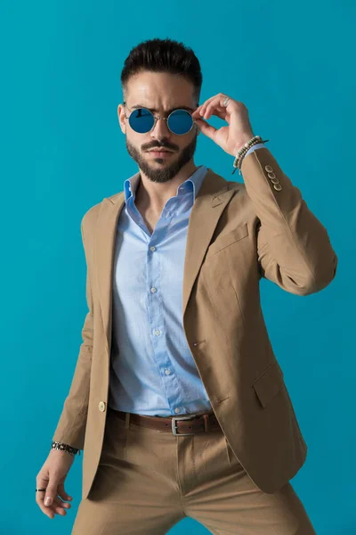 Cool Young Fashion Man Beige Suit Standing Fashion Way While — Stock Photo, Image