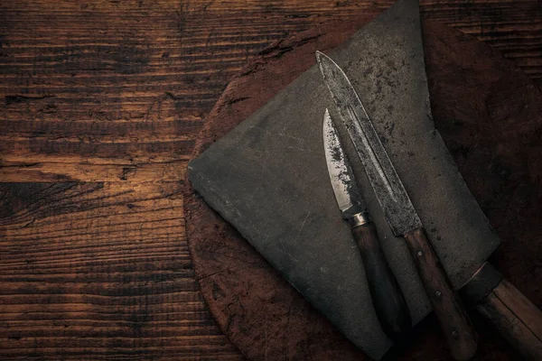 Two Knives Big Rusty Cleaver Top Rustic Table Top Copy — Stock Photo, Image