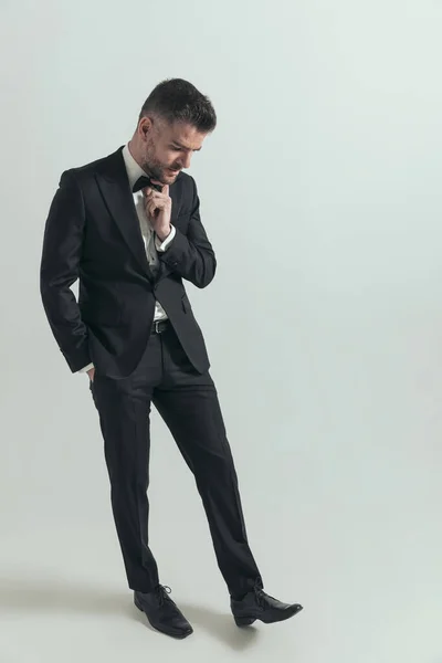 Businessman Looking Being Dramatic Fixing His Bowtie Putting One Hand — Stock Photo, Image