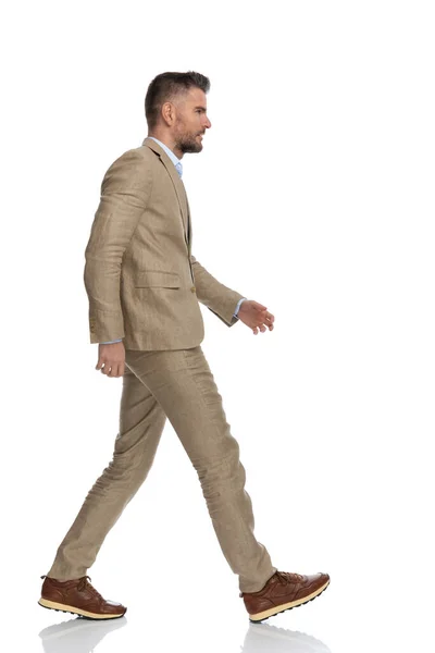 Side View Middle Aged Businessman Suit Looking Side Walking Isolated — 图库照片