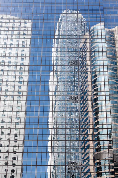 gökdelen yansımalar