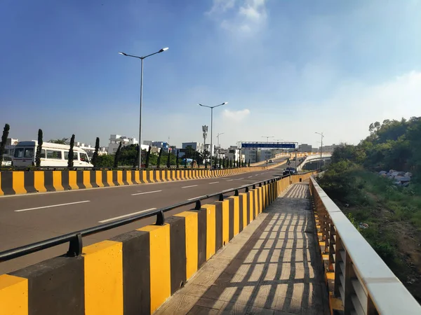 Nový Most Spojující Tradiční Staré Nové Tech Regiony Města Hyderabad — Stock fotografie