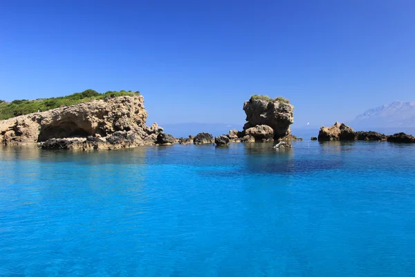 Pequena ilha em torno de Lefkas na Grécia — Fotografia de Stock