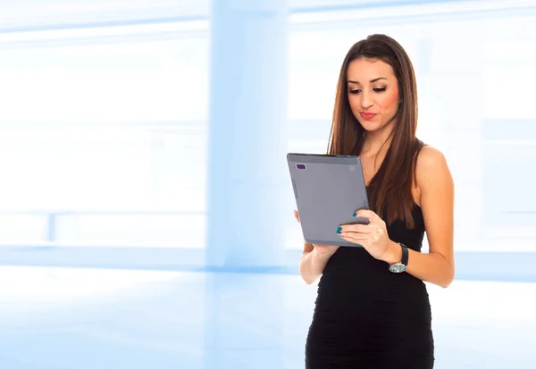 Mujer de negocios en el trabajo — Foto de Stock