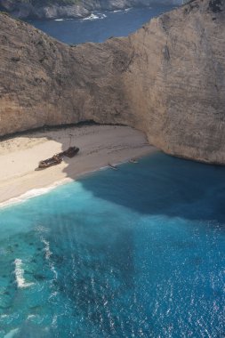 ünlü navagio beach