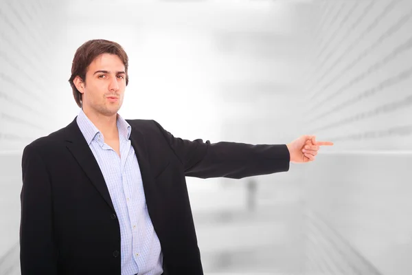 Retrato de um jovem empresário — Fotografia de Stock