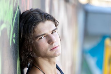 yakışıklı delikanlı açık