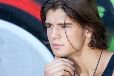 yakışıklı delikanlı açık