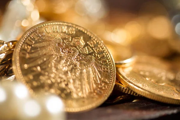 Twenty Deutsch Mark coins — Stock Photo, Image