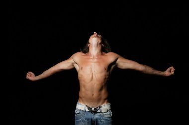 yakışıklı kas adam