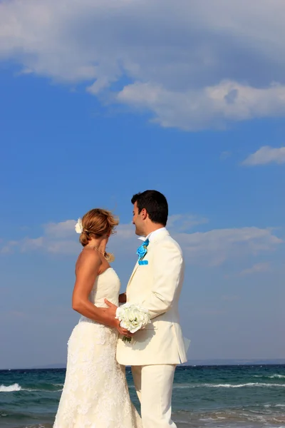 Bride and groom — Stock Photo, Image