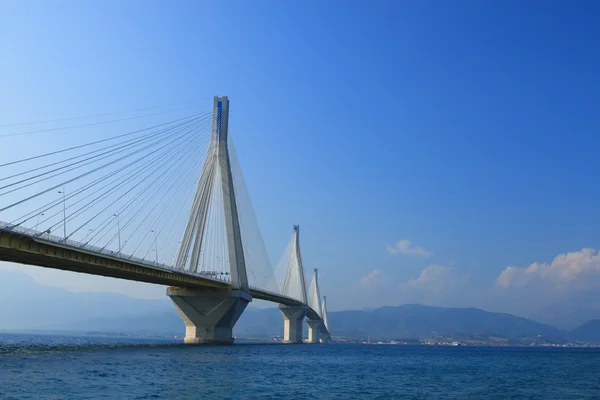 Suspension bridge crossing Corinth Gulf — Stock Photo, Image