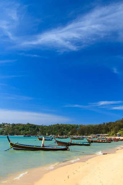 Łódź w phuket Tajlandia — Zdjęcie stockowe