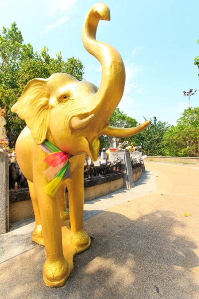 Farol de Phuket de elefantes — Fotografia de Stock