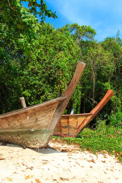 Barco em phuket tailândia — Fotografia de Stock