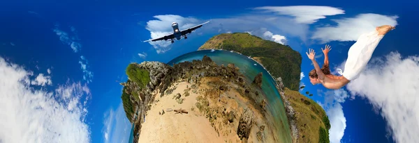 Beau homme plongeant en Thaïlande — Photo