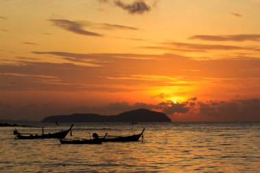 güzel gündoğumu rawai Phuket