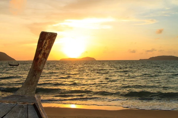 Beautiful sunrise in Rawai Phuket — Stock Photo, Image