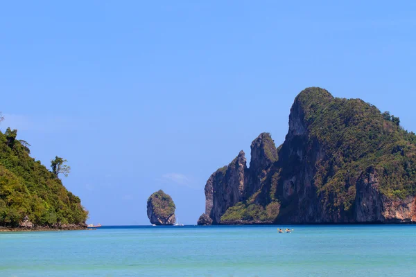 Hermosa bahía de Phi Phi — Foto de Stock