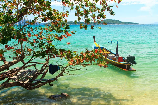 Boot in phuket thailand — Stockfoto