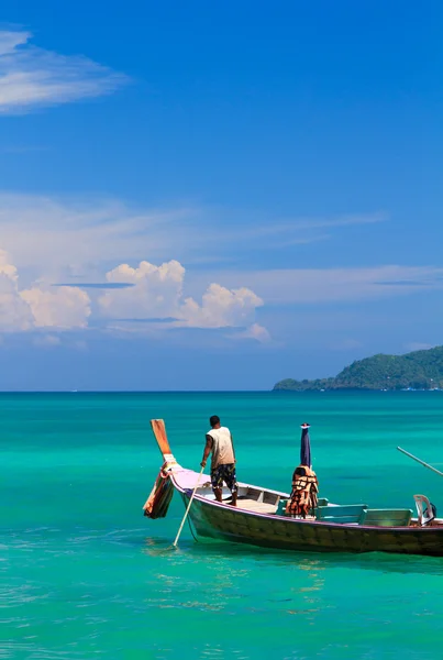 Barco en Phuket Tailandia — Foto de Stock