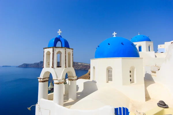 Iglesia de cúpula en Santorini Grecia —  Fotos de Stock
