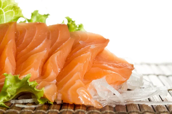 Sashimi de salmón crudo en rodajas —  Fotos de Stock
