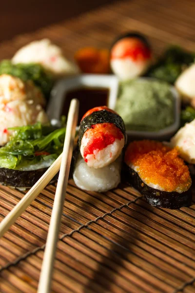 Lekkere verse sushi rolt — Stockfoto