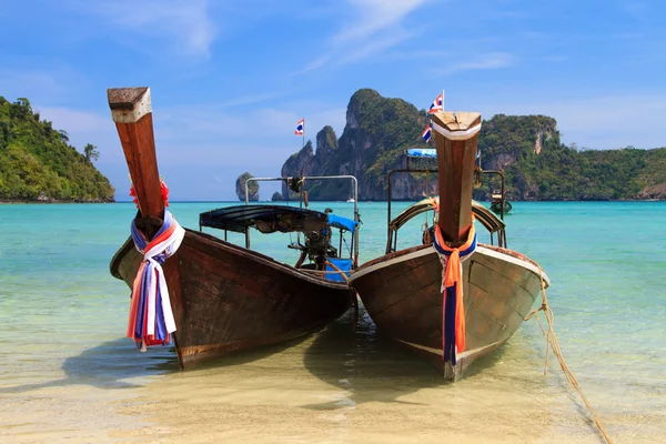 Baía bonita de Phi Phi ilha Tailândia — Fotografia de Stock