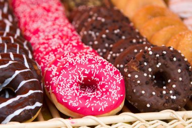 taze pişmiş çörekler