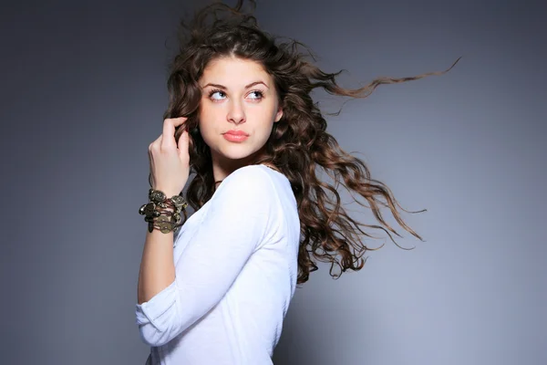 Retrato de mujer glamurosa —  Fotos de Stock