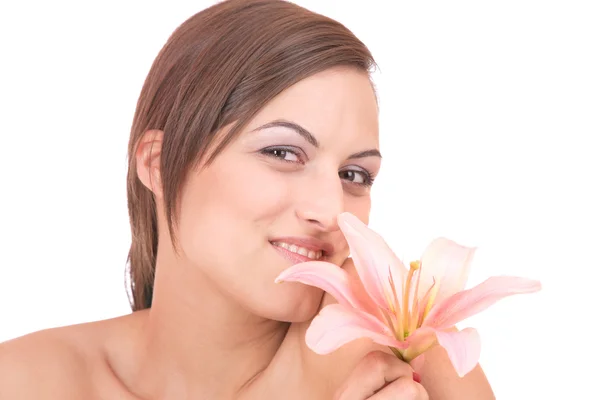 Hermosa mujer con flor aislada en blanco — Foto de Stock