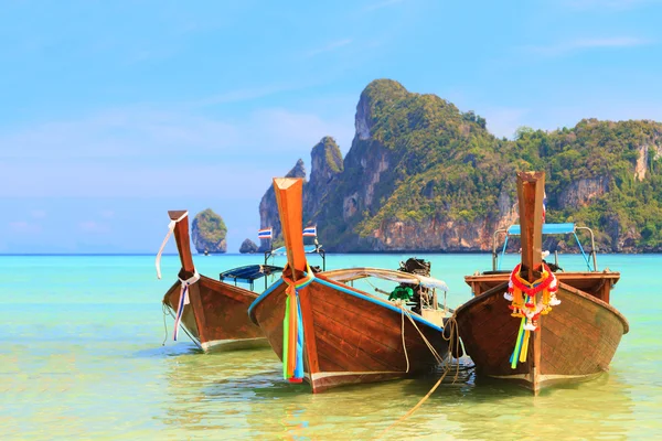 Barca a Phuket Tailandia — Foto Stock