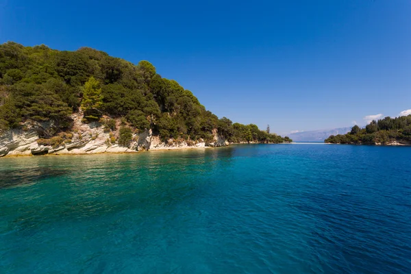 La isla Escorpio en Nidri Lefkada — Foto de Stock