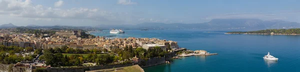 The city of Corfu during the summer — Stock Photo, Image