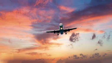 ticari jet uçak uçuş