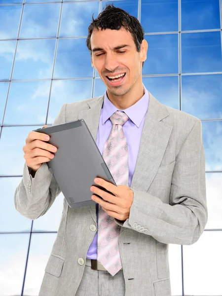 Homem de negócios usando uma mesa — Fotografia de Stock