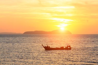 güzel gündoğumu rawai Phuket