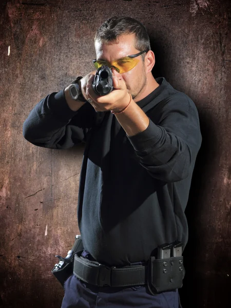 Shooting with the big guns — Stock Photo, Image