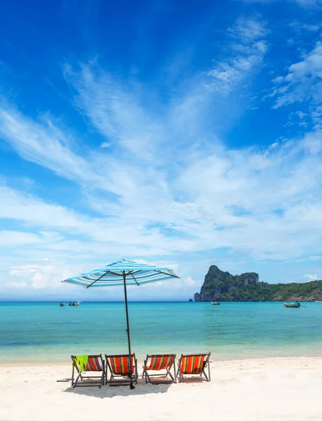 Paesaggio tropicale spiaggia — Foto Stock