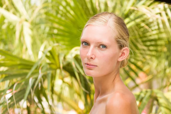 Woman at the summer lounge — Stock Photo, Image