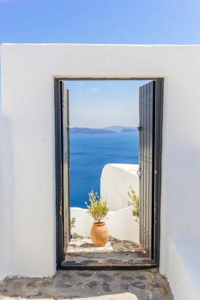 Blick auf fira in santorini — Stockfoto