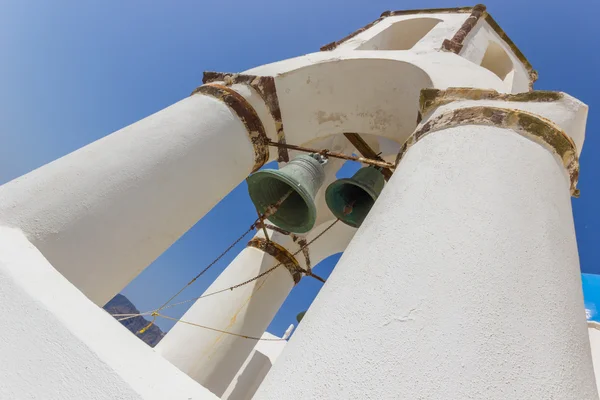 Kopule kostela v santorini Řecko — Stock fotografie