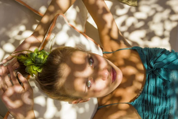 Woman at the summer lounge — Stock Photo, Image