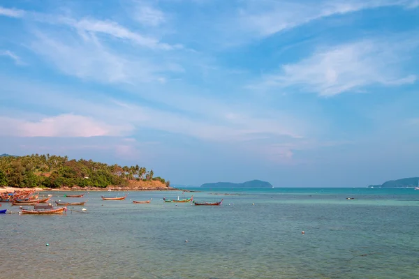 Exotické záliv rawai v ostrově phuket — Stock fotografie