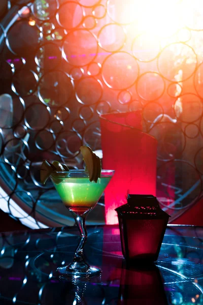 Cóctel en el bar — Foto de Stock