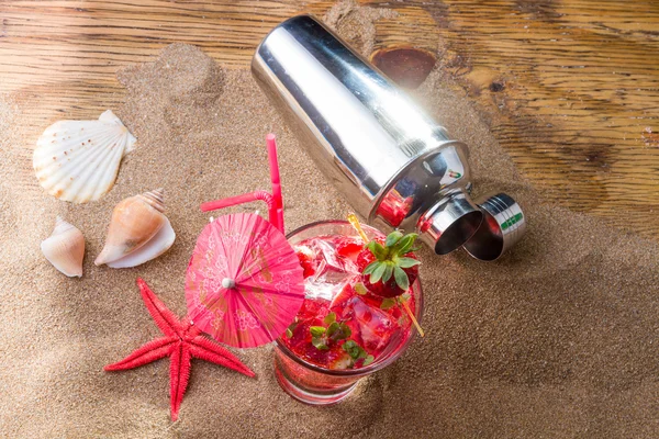 Fresh strawberry tropical cocktail with shaker — Stock Photo, Image