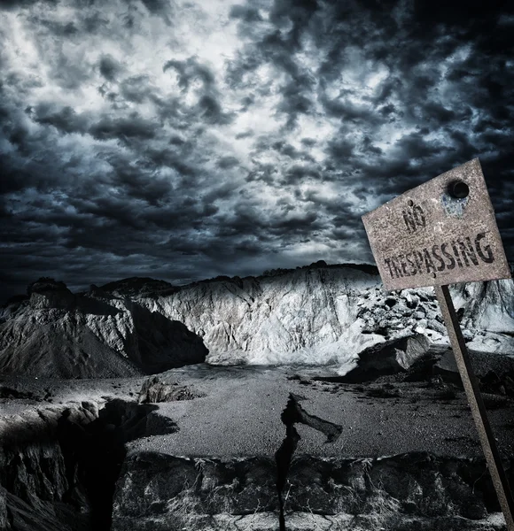 No trespassing zone — Stock Photo, Image