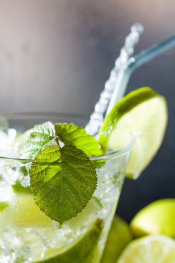 Mojito club adlı kokteyl