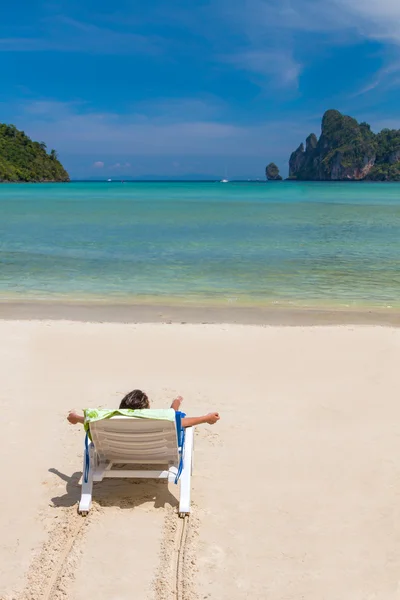 Baía bonita de Phi Phi ilha Tailândia — Fotografia de Stock